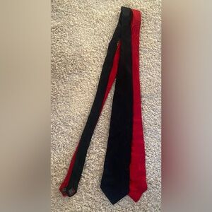 Torriani Made in Italy Red and Black Ties